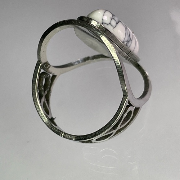 NWT Stainless Steel Silver enamel Woman ring Size 7 - Picture 10 of 15